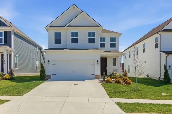 688 Conifer Dr, Spring Hill, TN 37174