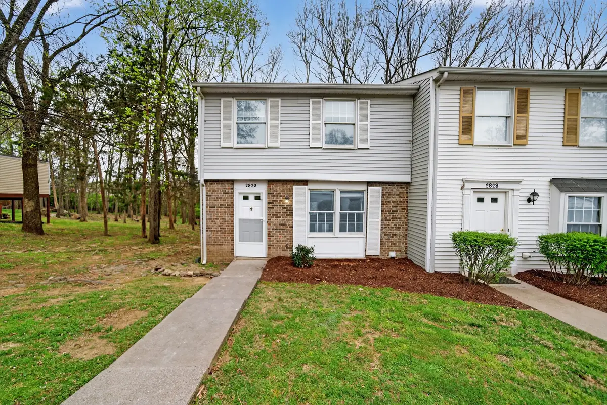 2830 Lake Forest Dr, Nashville, TN 37217 - #1