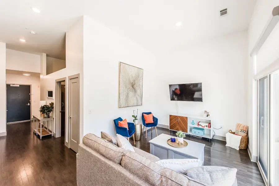 2407 8th Ave S #210, Nashville, TN 37204 - #2