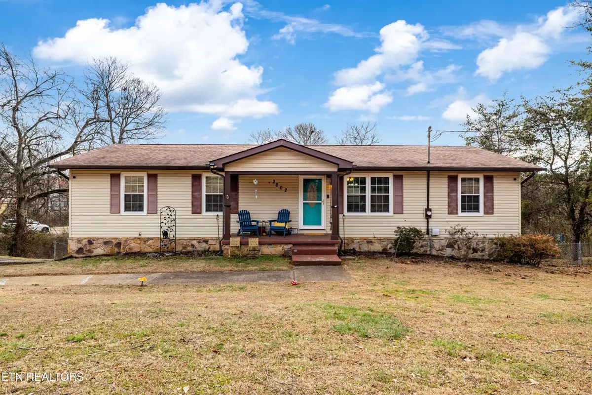 2802 Rambling Rd, Maryville, TN 37801 - #1