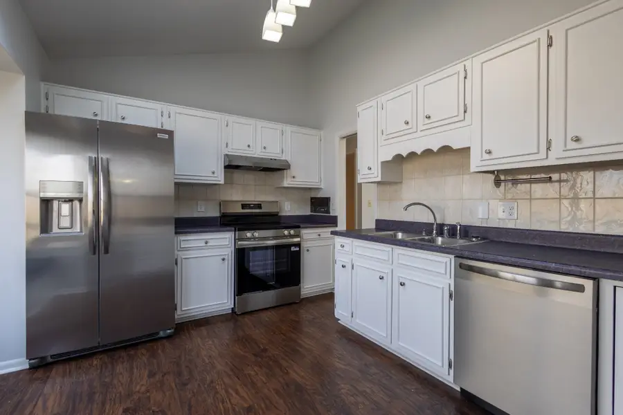 105 Woodmont Dr, Tullahoma, TN 37388 - #3