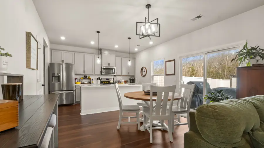 1054 Holland Ridge Way, Lebanon, TN 37090 - #2