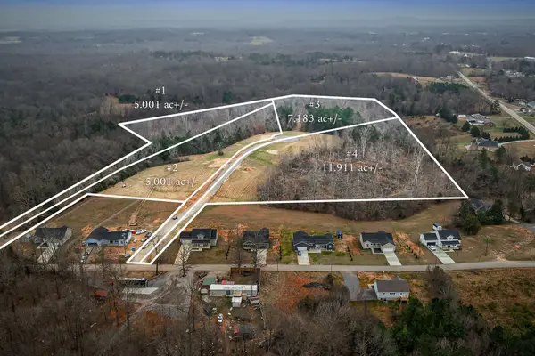 2 Johnson Chapel Rd, Sparta, TN 38583