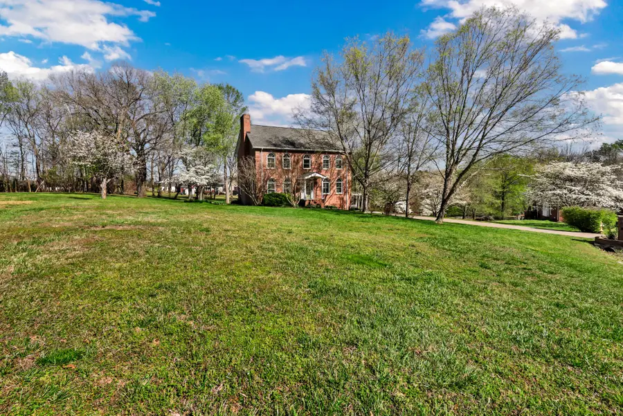 930 Doe Run Ct, Adams, TN 37010 - #2