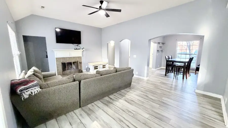 218 Foster Dr, White House, TN 37188 - #2