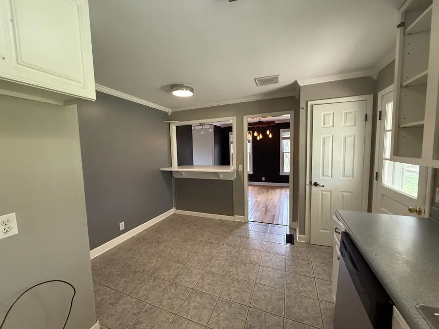 1004 Red Oak Dr, Greenbrier, TN 37073 - #3