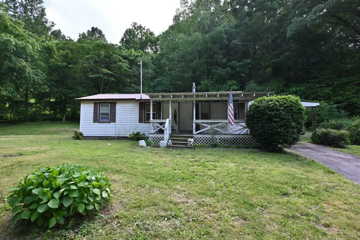 9097 Denton Rd, Linden, TN 37096 - #1