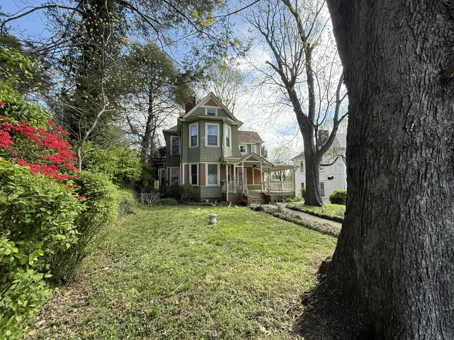 416 W Rockwood St, Rockwood, TN 37854 - #2