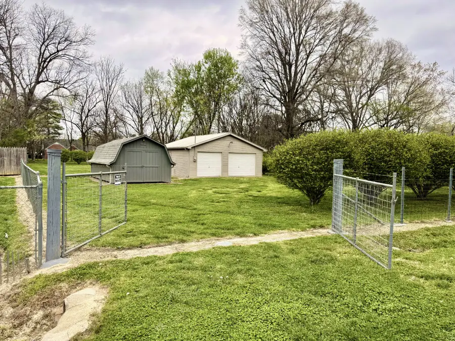 0 Lauderdale St E, Tullahoma, TN 37388 - #2