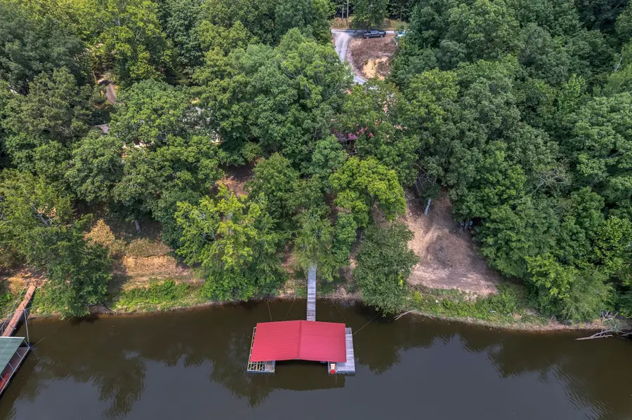 81 Davis N Lake Access Rd, Camden, TN 38320 - #2