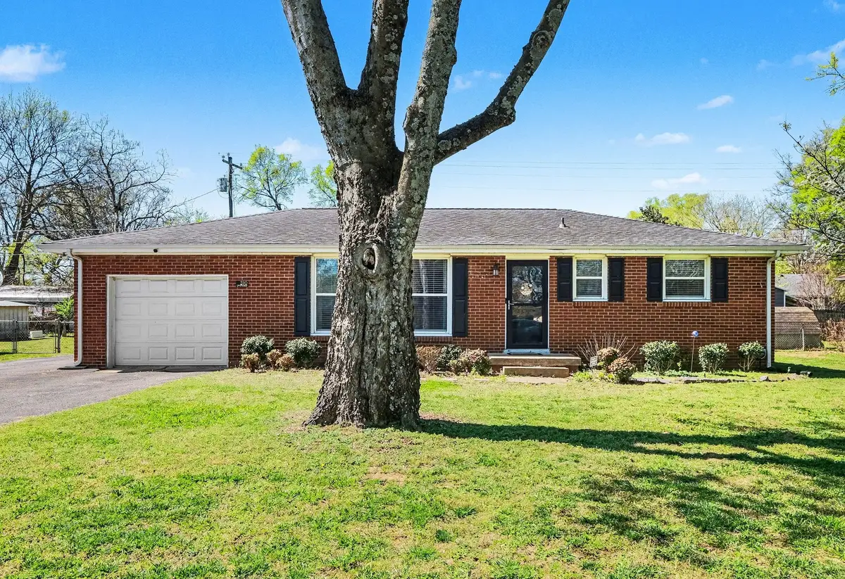 310 Gracy Ave, Smyrna, TN 37167 - #1