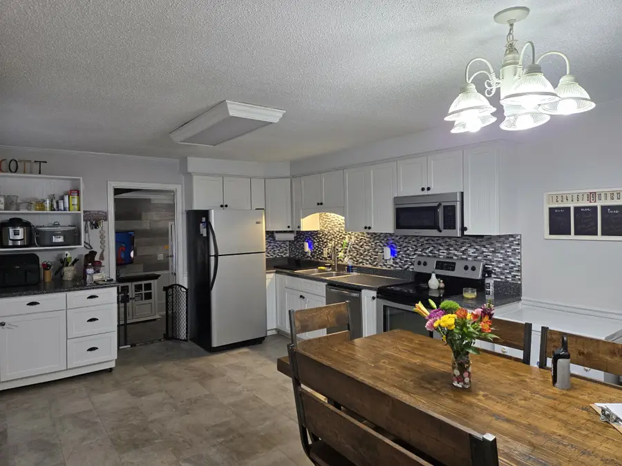 444 Bryan Rd, Clarksville, TN 37043 - #3