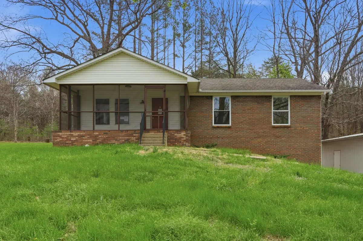 1935 Dinsmore Rd, Clarksville, TN 37040 - #1