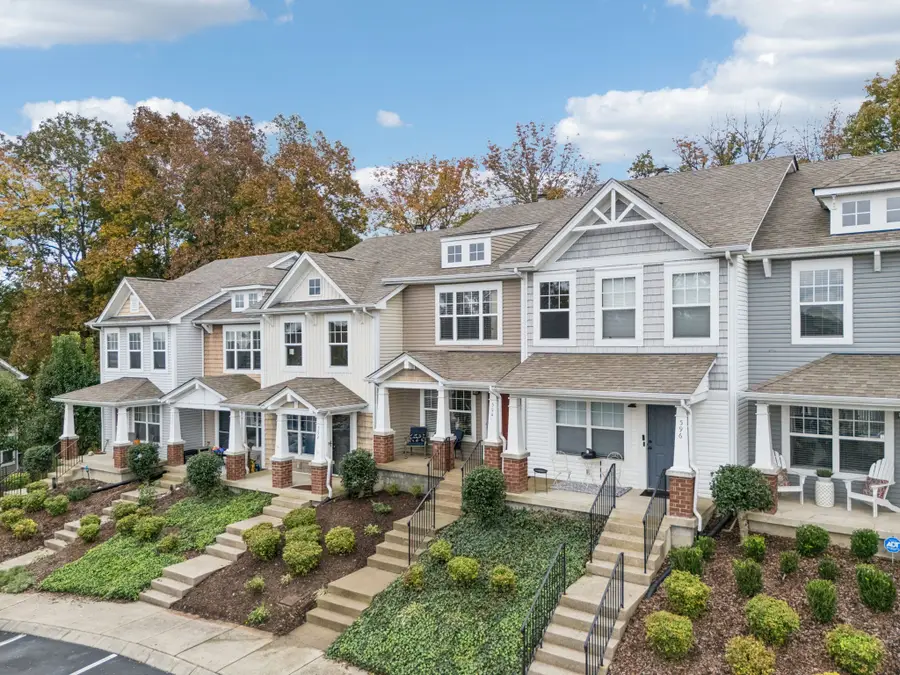 594 Flintlock Ct, Nashville, TN 37217 - #3