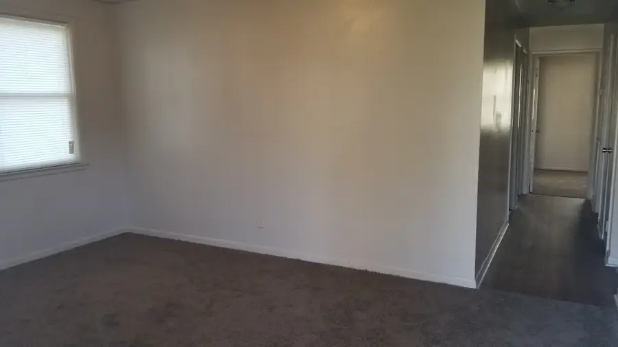 3289 Hinkle Dr, Nashville, TN 37218 - #2