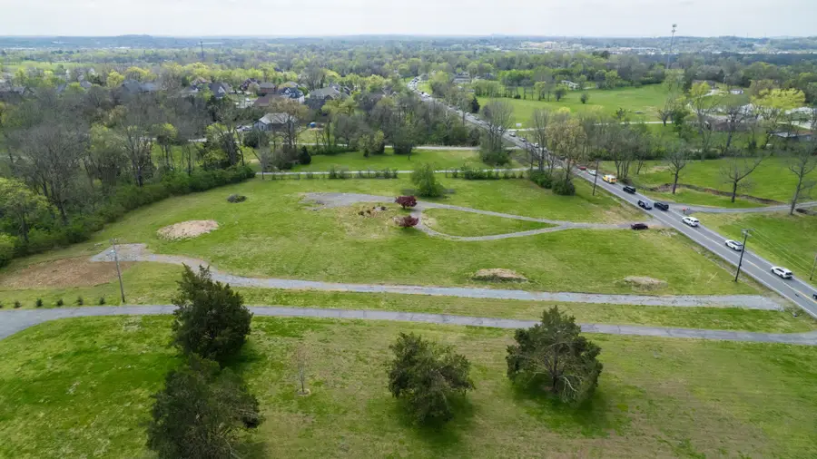 712 New Shackle Island Rd, Hendersonville, TN 37075 - #3