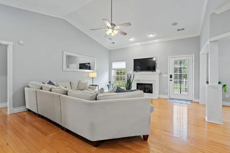 1025 Countess Ln, Spring Hill, TN 37174 - #3