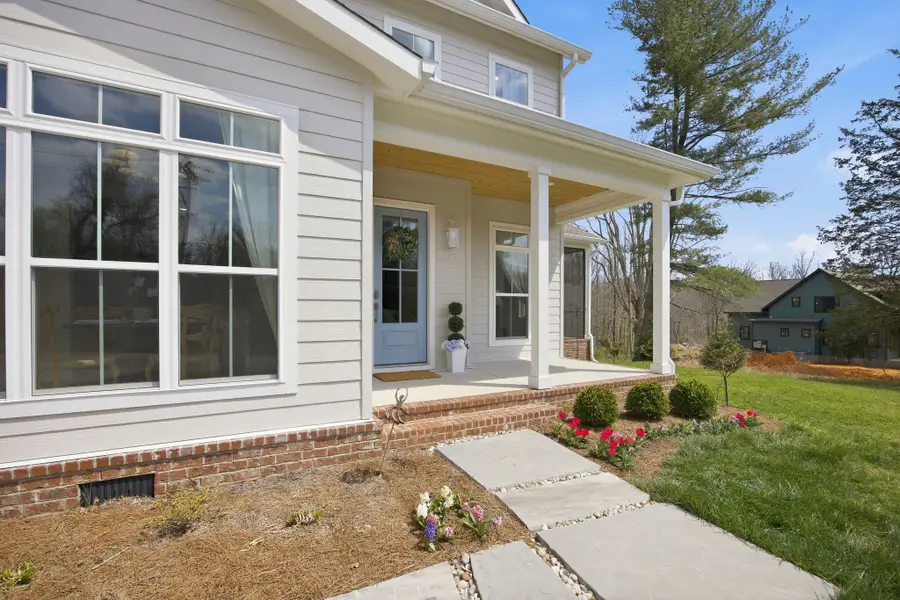 337 Alabama Ave, Sewanee, TN 37375 - #2