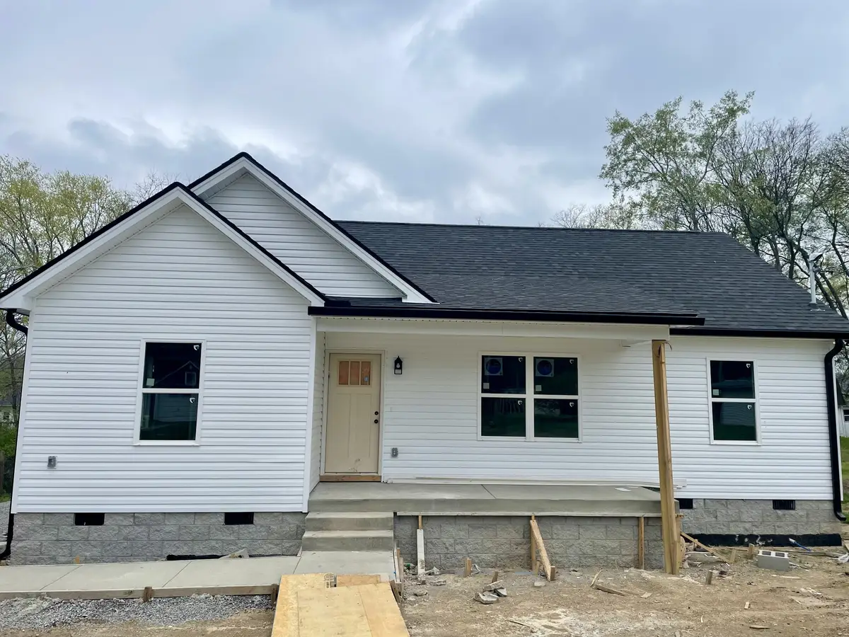 302 Front View St, Cornersville, TN 37047 - #1