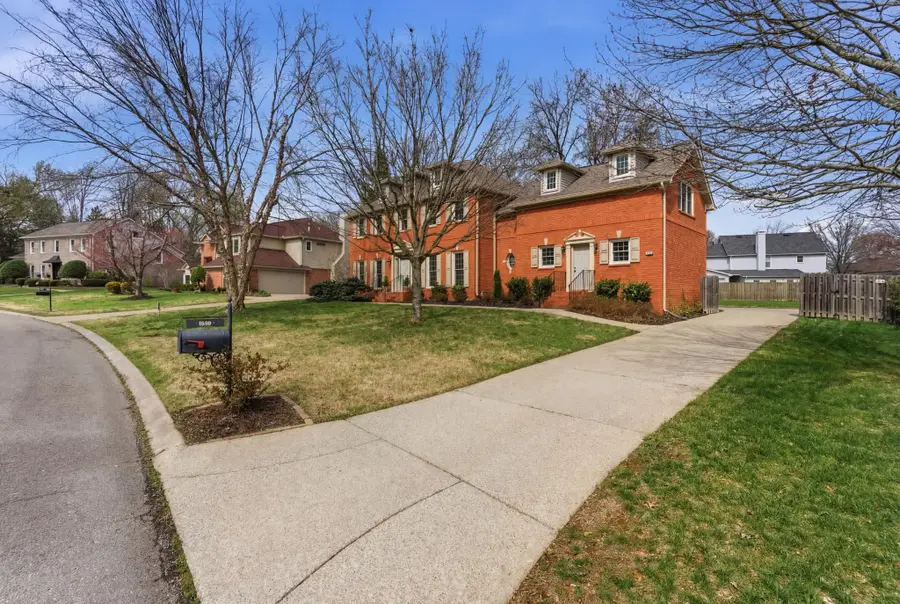 1008 Beech Tree Ln, Brentwood, TN 37027 - #3