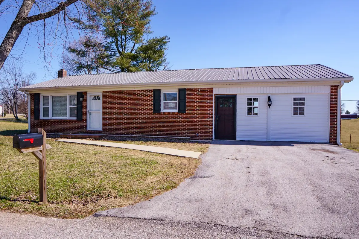 9 Templeton St, Spencer, TN 38585 - #1