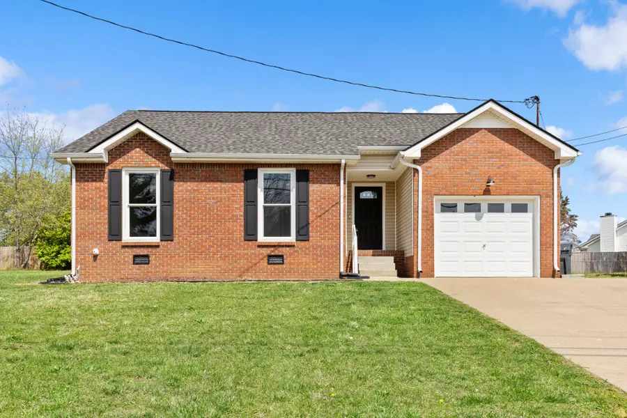 3105 Larson Ln, Clarksville, TN 37043 - #2