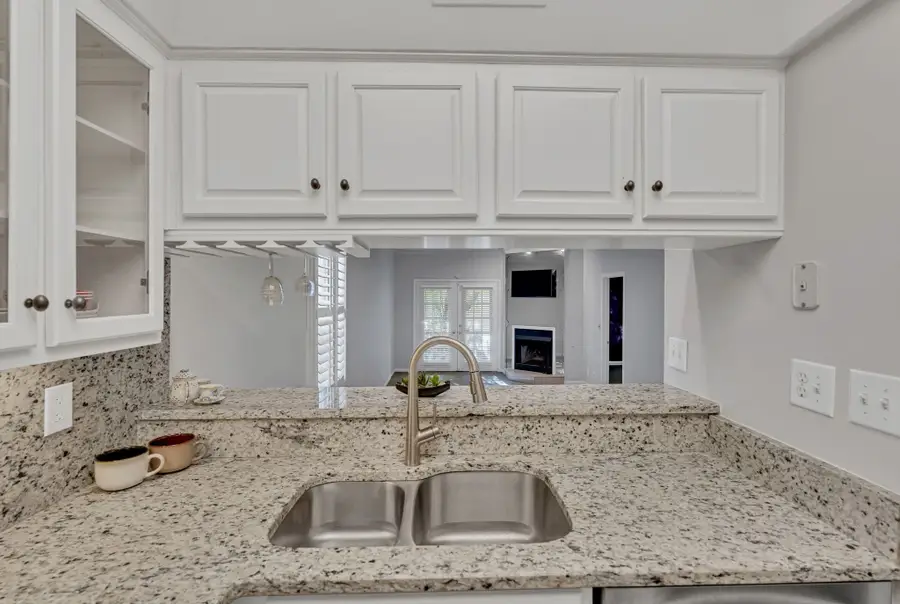 107 W End Pl, Nashville, TN 37205 - #2