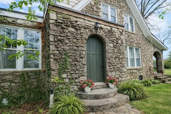 307 College Ave E, Carthage, TN 37030