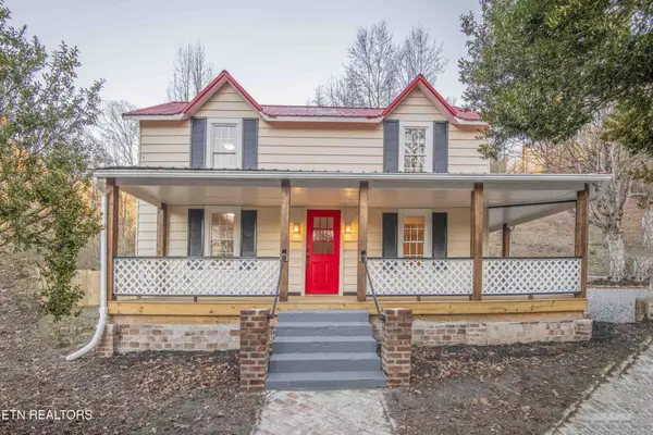 299 Big Mountain Hollow Rd, Oliver Springs, TN 37840