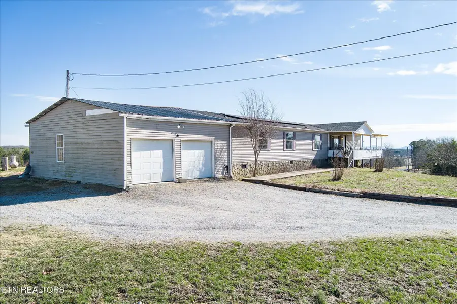 102 Flat Rock Rd, Deer Lodge, TN 37726 - #3