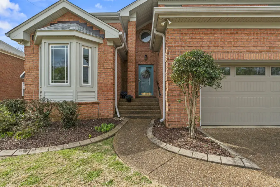 7108 River Park Ct, Nashville, TN 37221 - #2