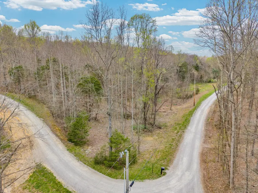 0 Cave Valley Rd, Byrdstown, TN 38549 - #3