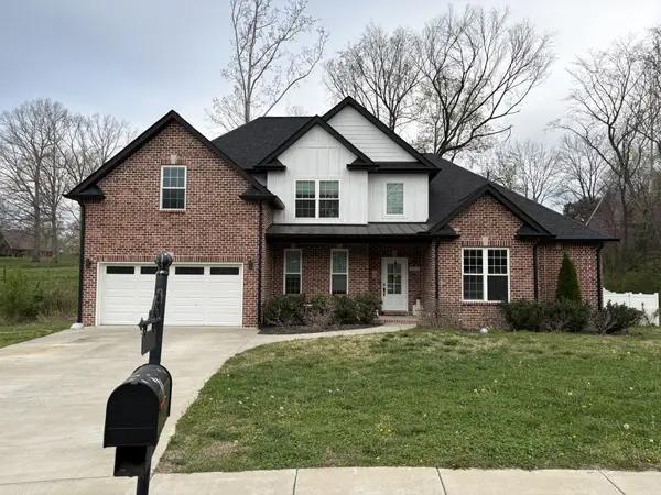 801 Brooke Valley Trce, Clarksville, TN 37043