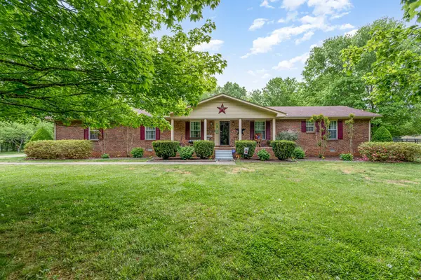 3812 Rockdale Fellowship Rd, Mount Juliet, TN 37122
