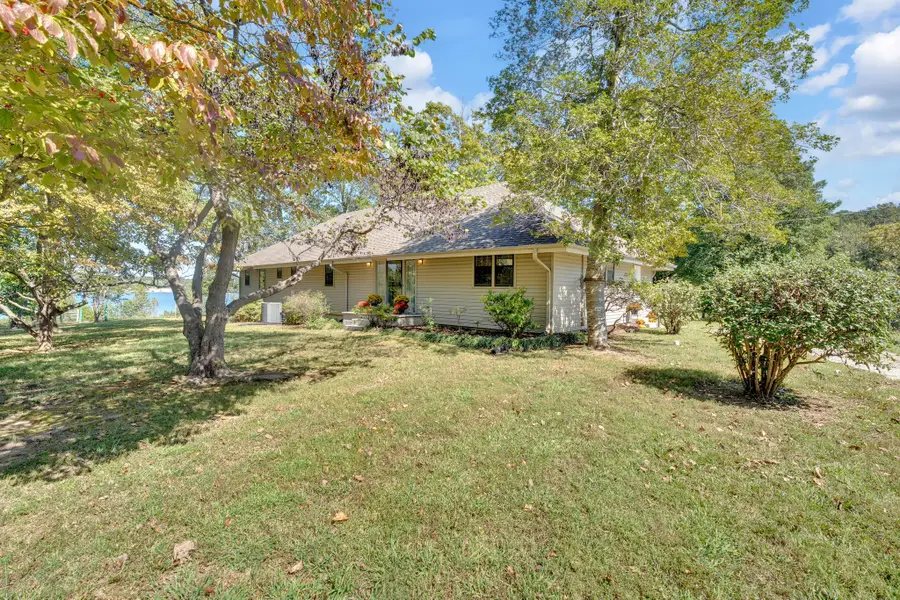 1000 N Vine St, Winchester, TN 37398 - #3