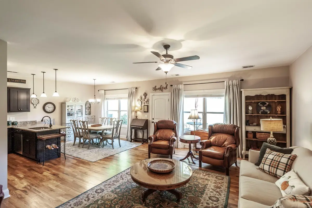 2020 Chadwell Overlook Dr, Madison, TN 37115 - #1