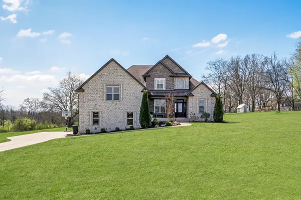 94 Branham Mill Rd, Gallatin, TN 37066