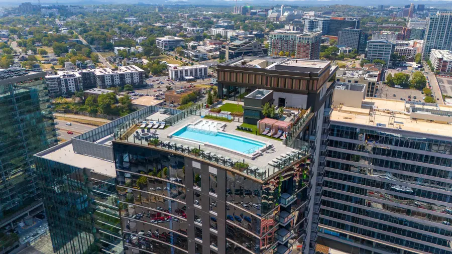 1212 Demonbreun St #909, Nashville, TN 37203 - #3