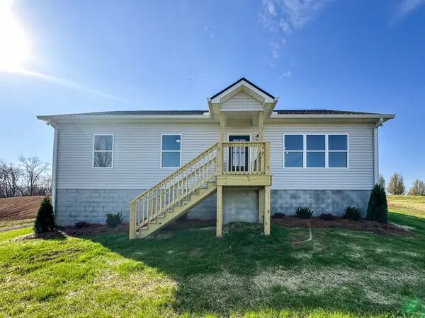 811 N Dickerson Chapel Rd, Lebanon, TN 37087