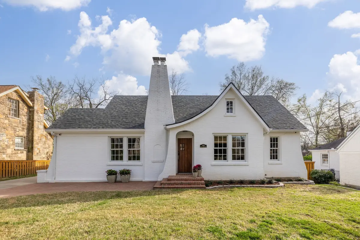 1705 Green Hills Dr, Nashville, TN 37215 - #1