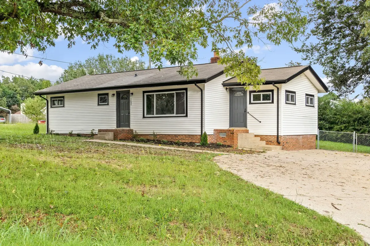 1499 N Liberty Church Rd, Clarksville, TN 37042 - #1