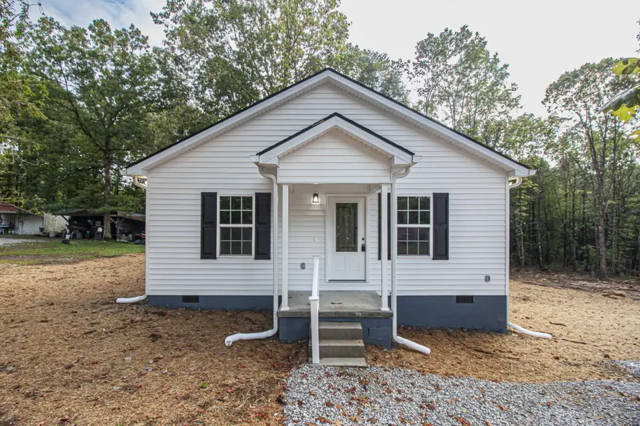 226 Central St, Tracy City, TN 37387 - #2