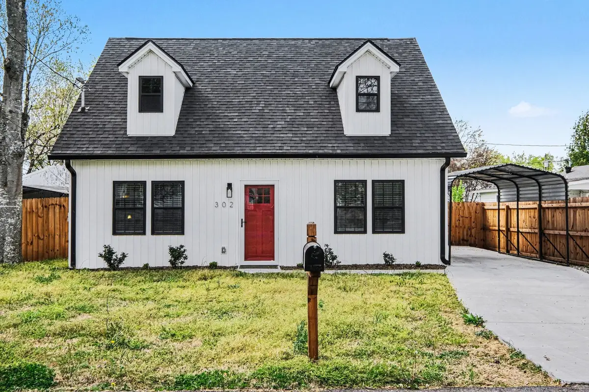302 Sloan St, Lebanon, TN 37087 - #1