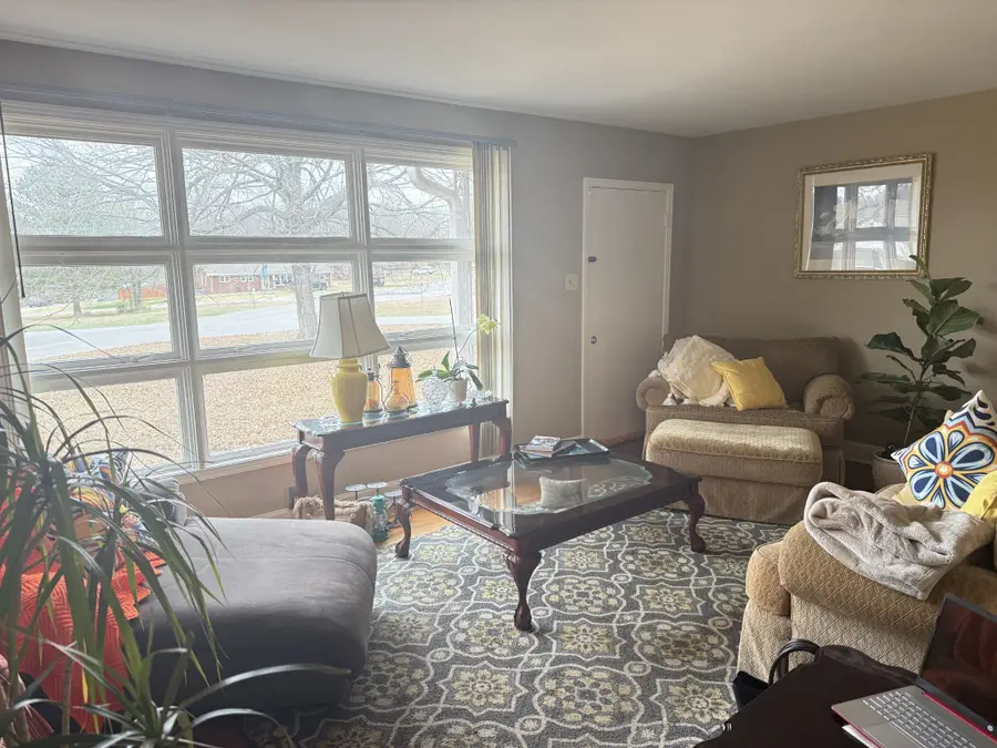 16 Concord Dr, Clarksville, TN 37042 - #2