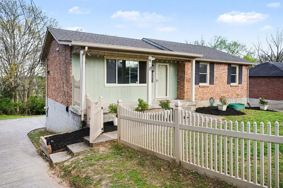 1601 Lethia Dr, Nashville, TN 37206 - #2