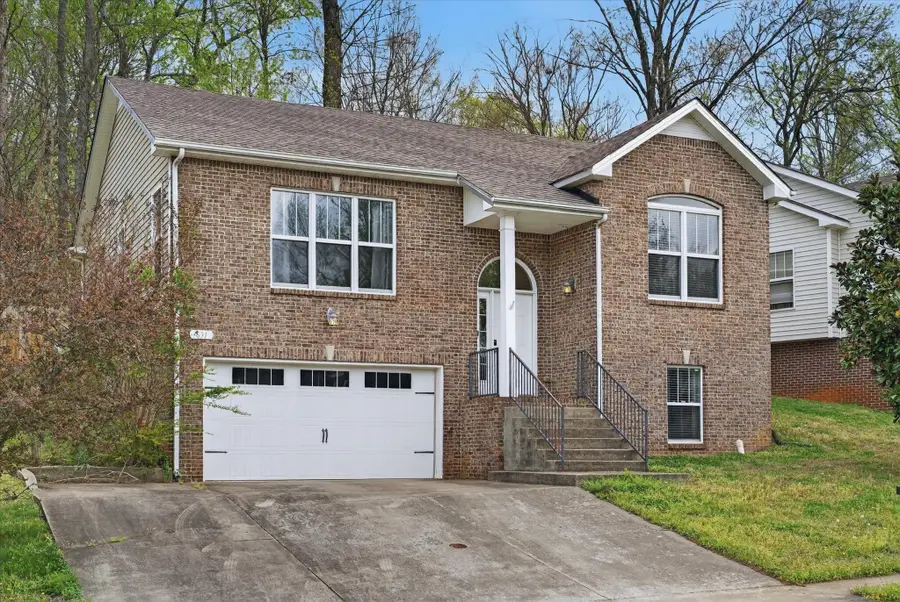 631 Hidden Valley Dr, Clarksville, TN 37040 - #3