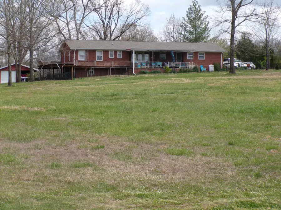 1057 S Ellington Pkwy, Lewisburg, TN 37091 - #2