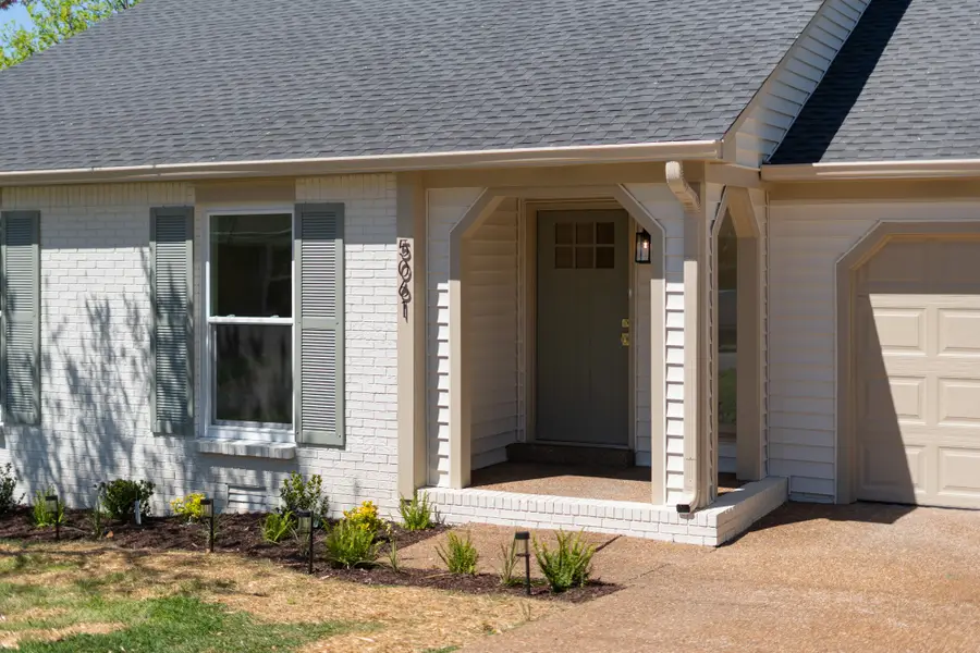 5061 English Village Dr, Nashville, TN 37211 - #3