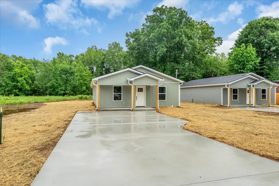 900 East Decherd Street, Tullahoma, TN 37388 - #2