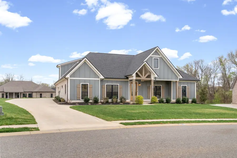 234 Bellshire Dr, Clarksville, TN 37043 - #2